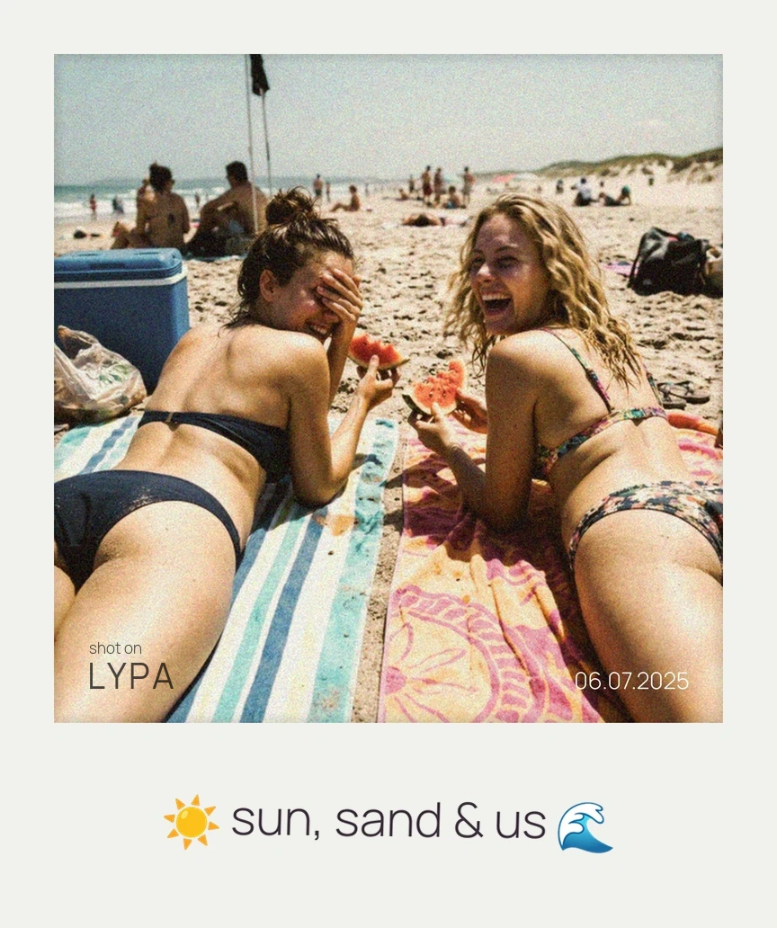 Дівчата насолоджуються пляжем, знято в LYPA
